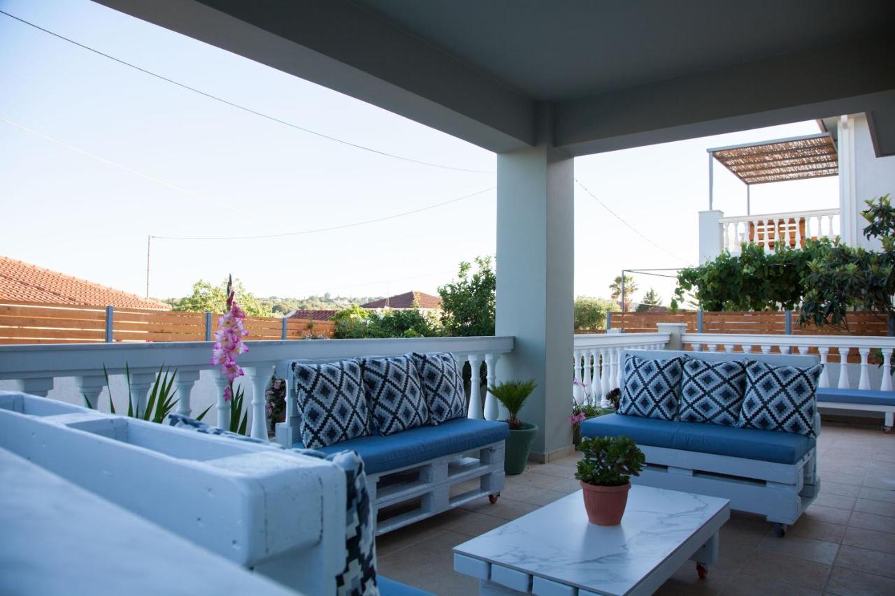 Villa Mary Dhorizata ภายนอก รูปภาพ